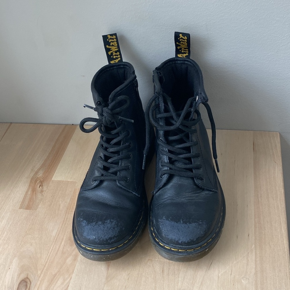 Dr. Martens 1460J Boots